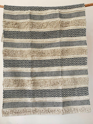 Ecru Black chevron, textured stripe weave rug 3x5 ft/90*150 cm