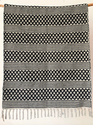 Diamond weave stripe pattern woven rug 3 x 5.5 ft/90*167 cm