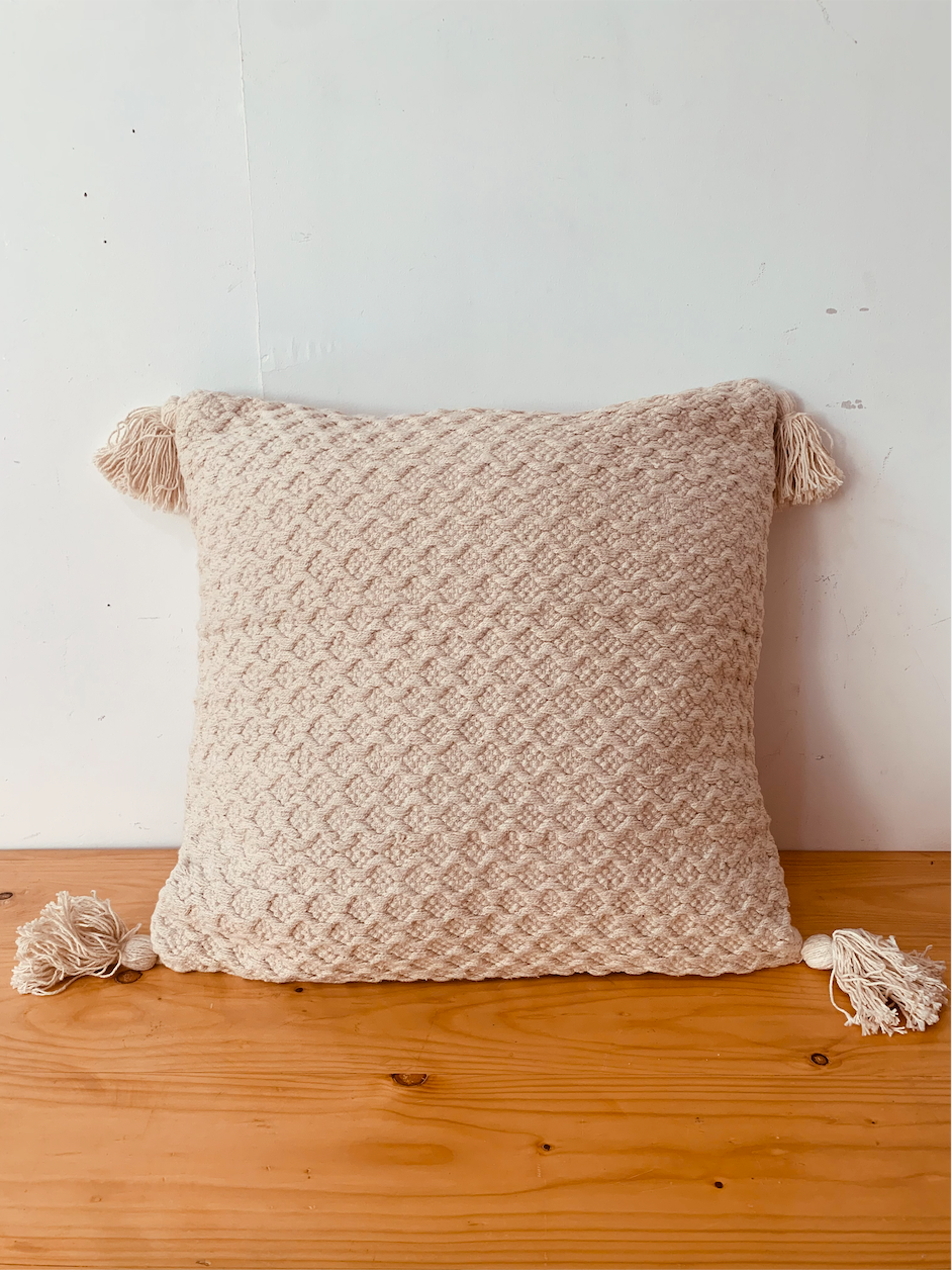 Eggshell diamond pattern cushion cover  45*45